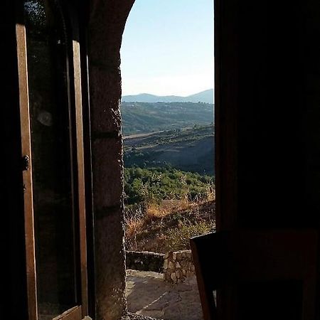 Bed and Breakfast La Ripa à Rocca San Felice Extérieur photo